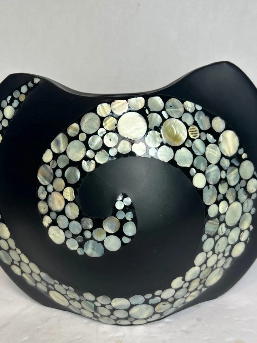 Black Ceramic Vase Vessel Intricate Mother of Pearl Inlay Swirl MCM Art Deco 8